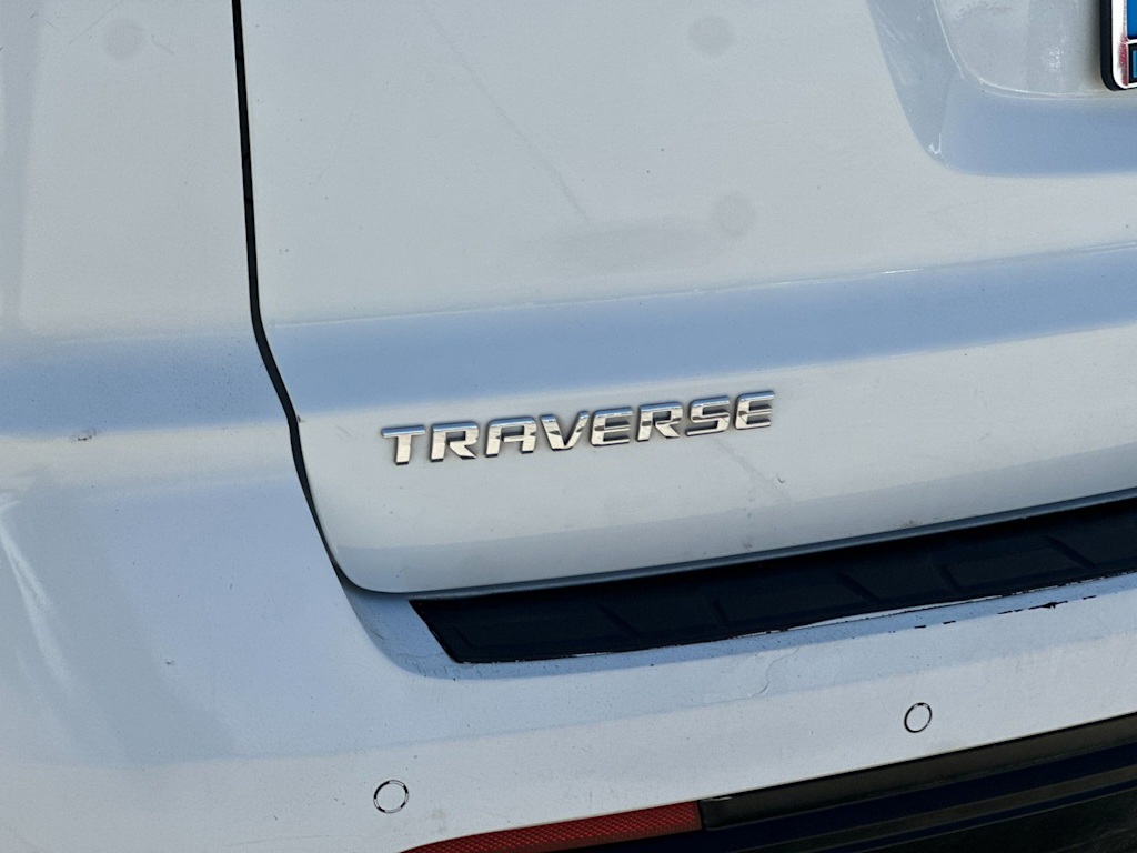 Thumbnail: 2017 Chevrolet Traverse - 7