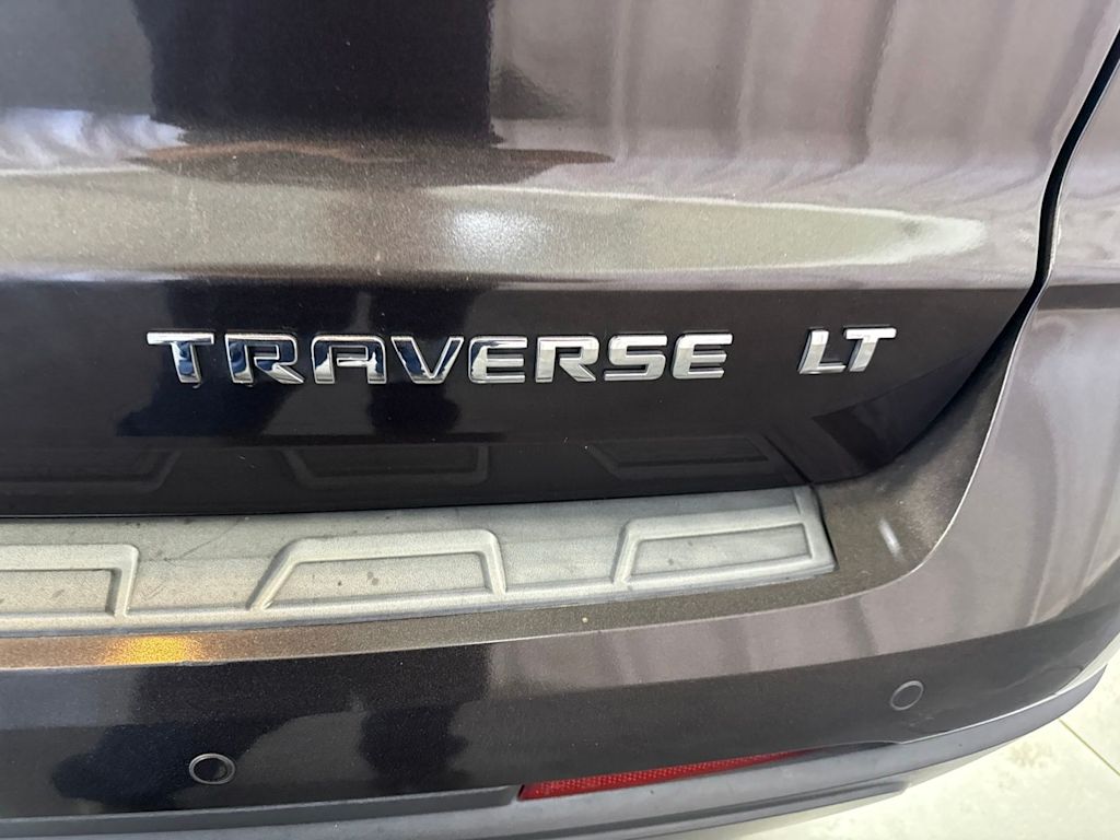 Thumbnail: 2015 Chevrolet Traverse - 5