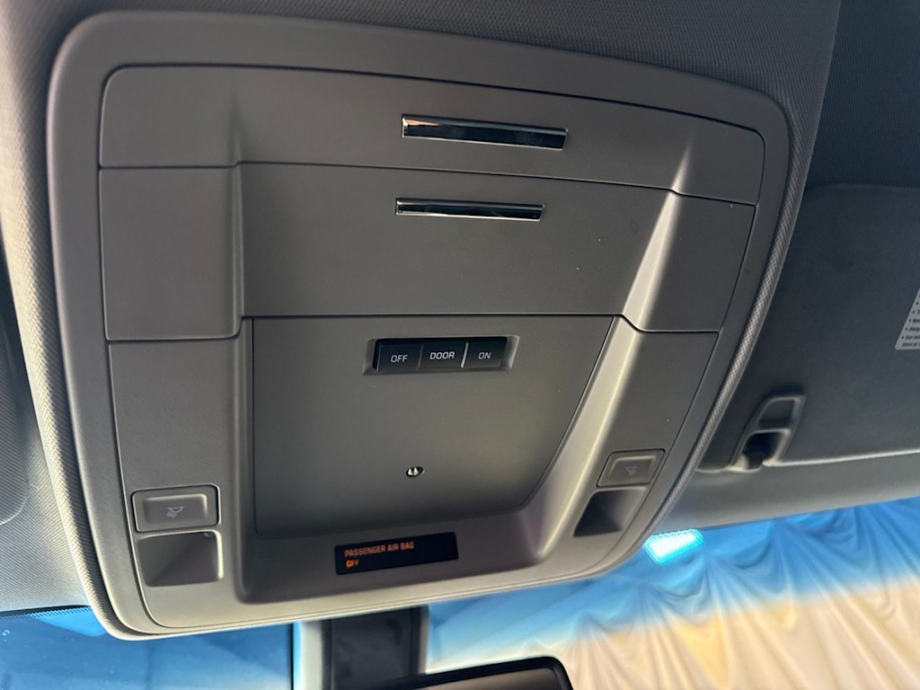 Thumbnail: 2020 Chevrolet Tahoe - 27