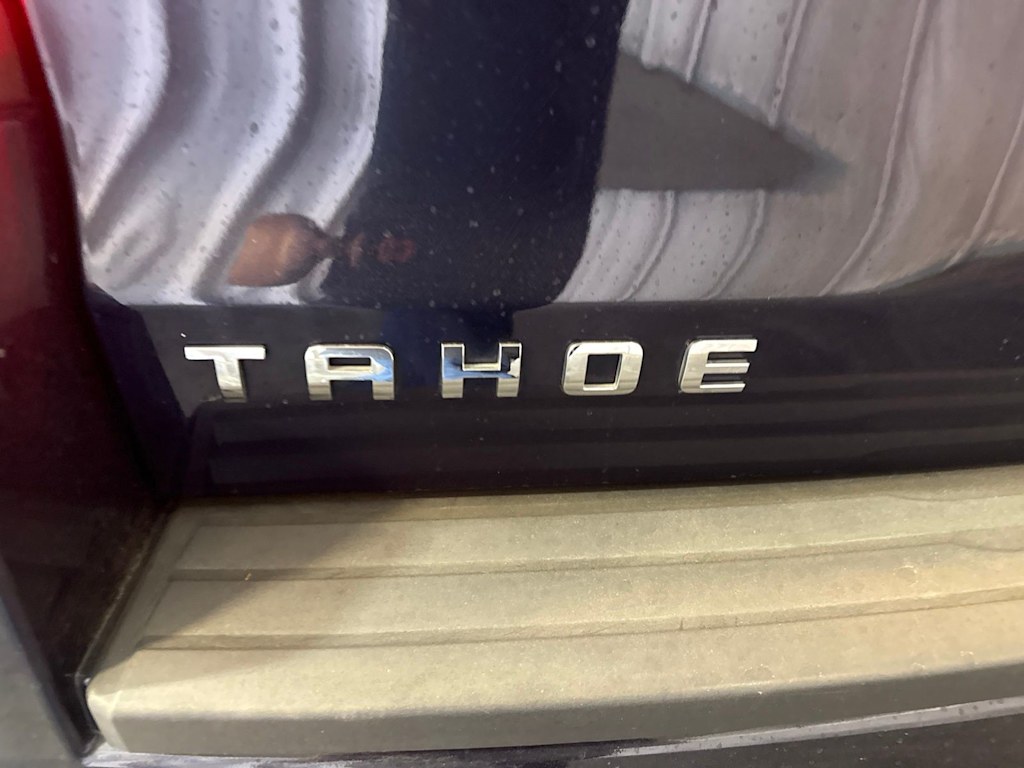 Thumbnail: 2020 Chevrolet Tahoe - 21