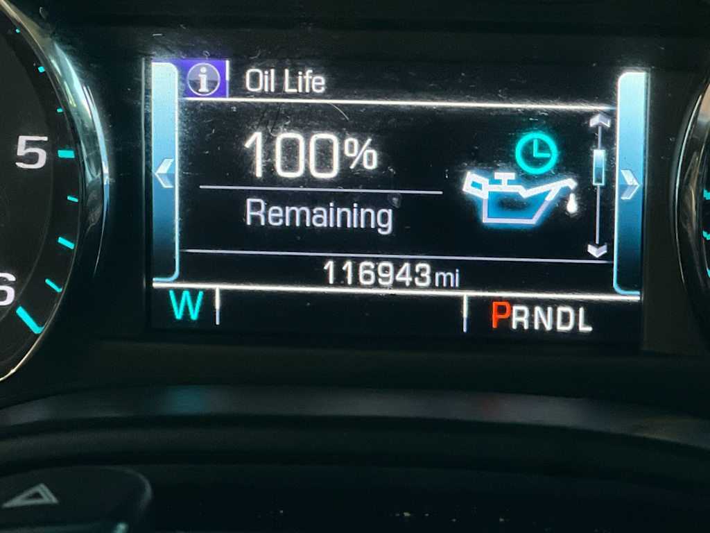 Thumbnail: 2017 Chevrolet Tahoe - 28
