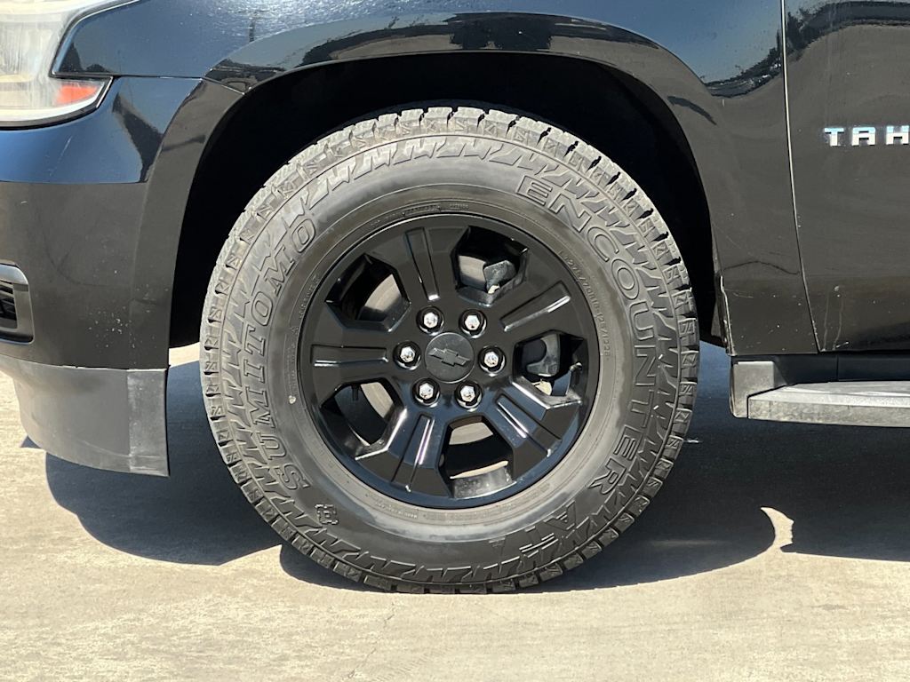 Thumbnail: 2017 Chevrolet Tahoe - 29
