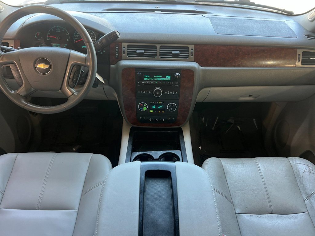 Thumbnail: 2013 Chevrolet Tahoe - 2