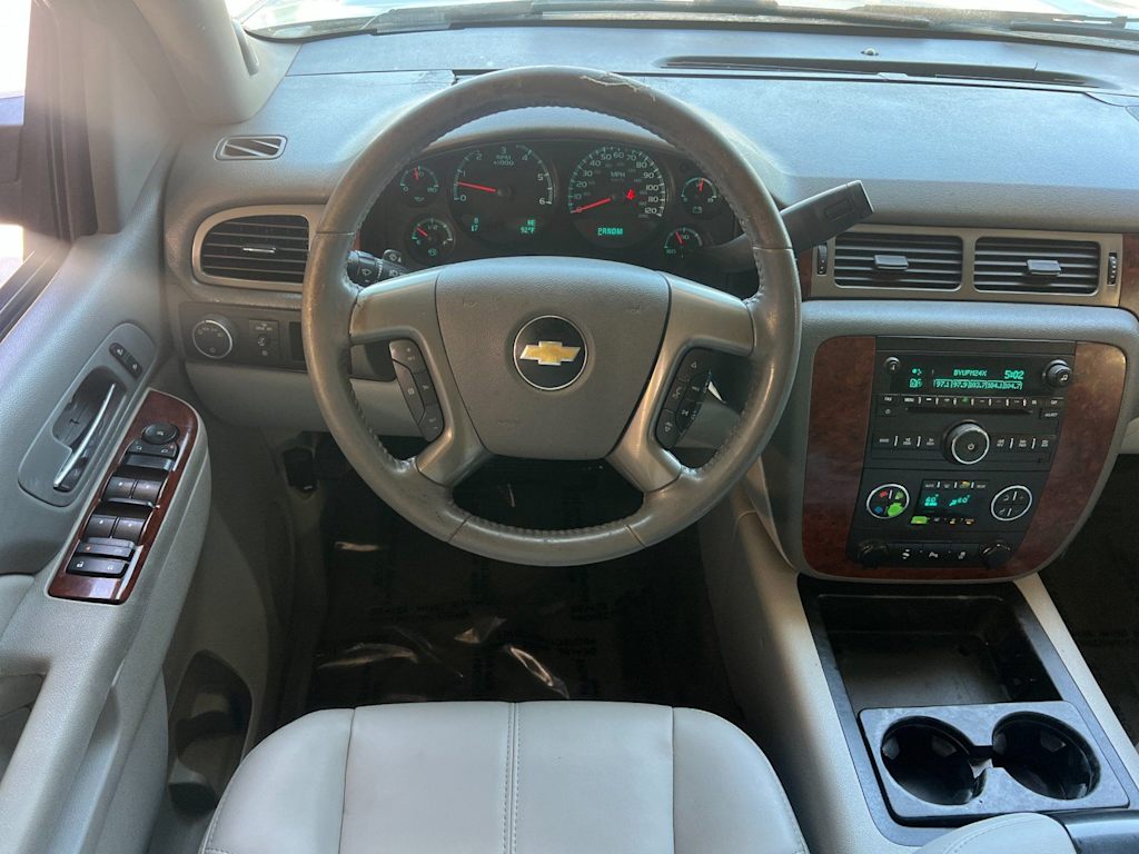 Thumbnail: 2013 Chevrolet Tahoe - 12