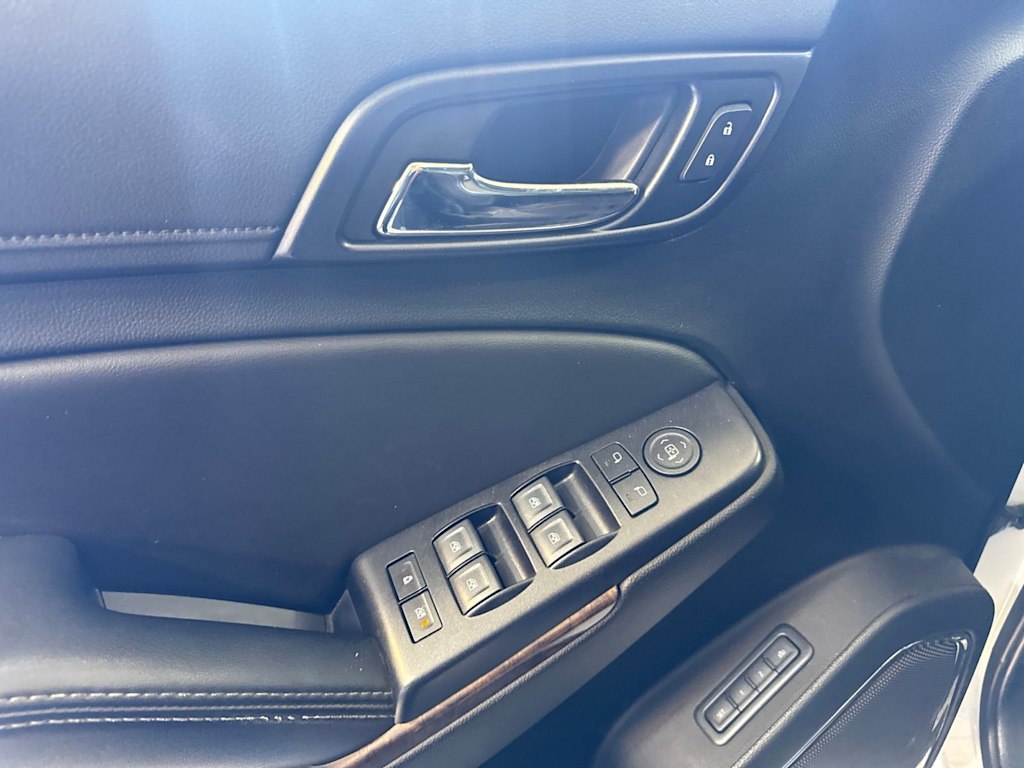 Thumbnail: 2019 Chevrolet Tahoe - 22