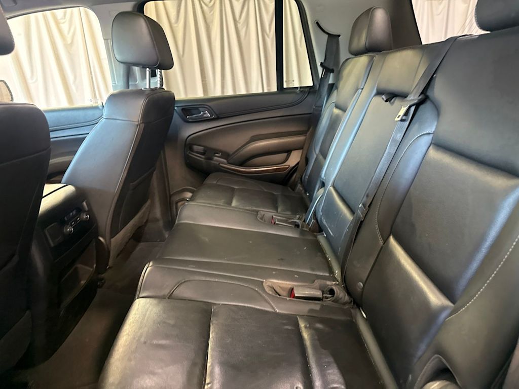 Thumbnail: 2019 Chevrolet Tahoe - 10