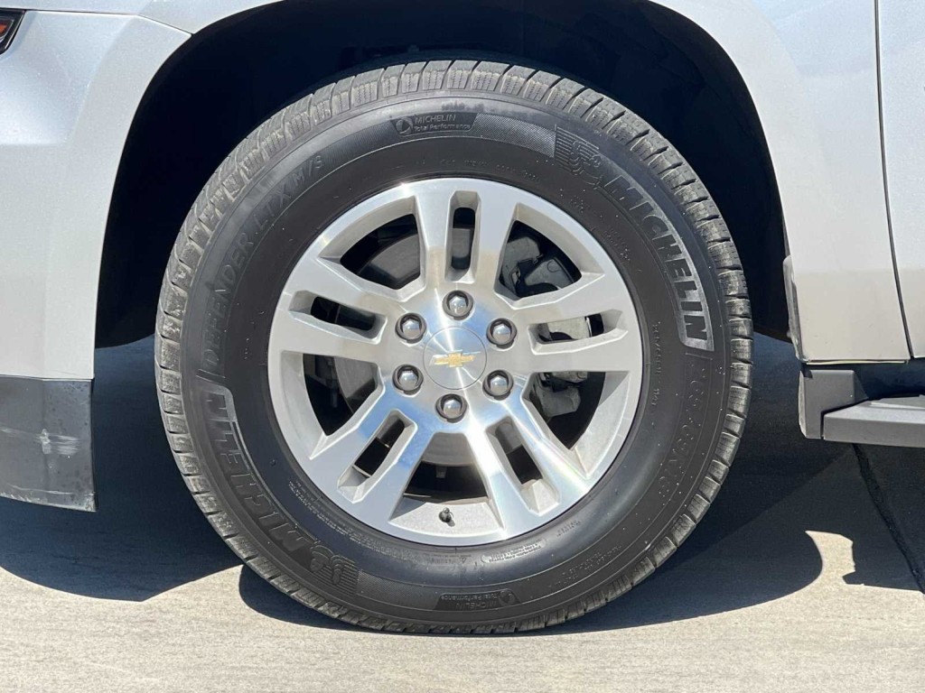2018 Chevrolet Tahoe LT 8