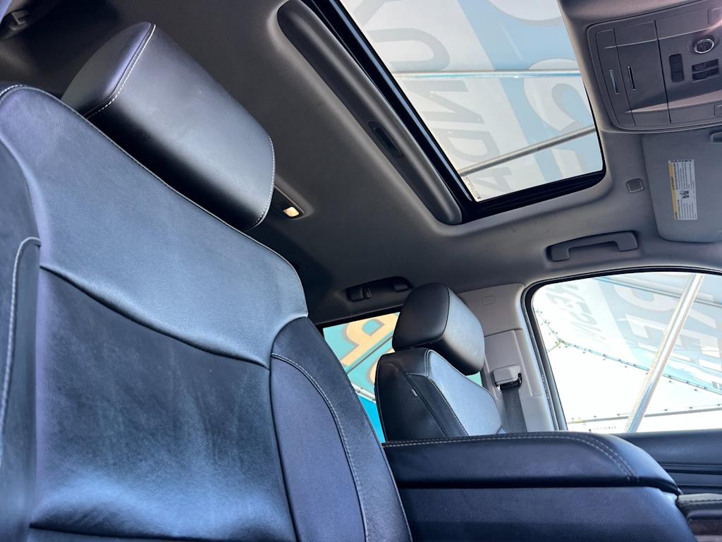 Thumbnail: 2019 Chevrolet Tahoe - 22