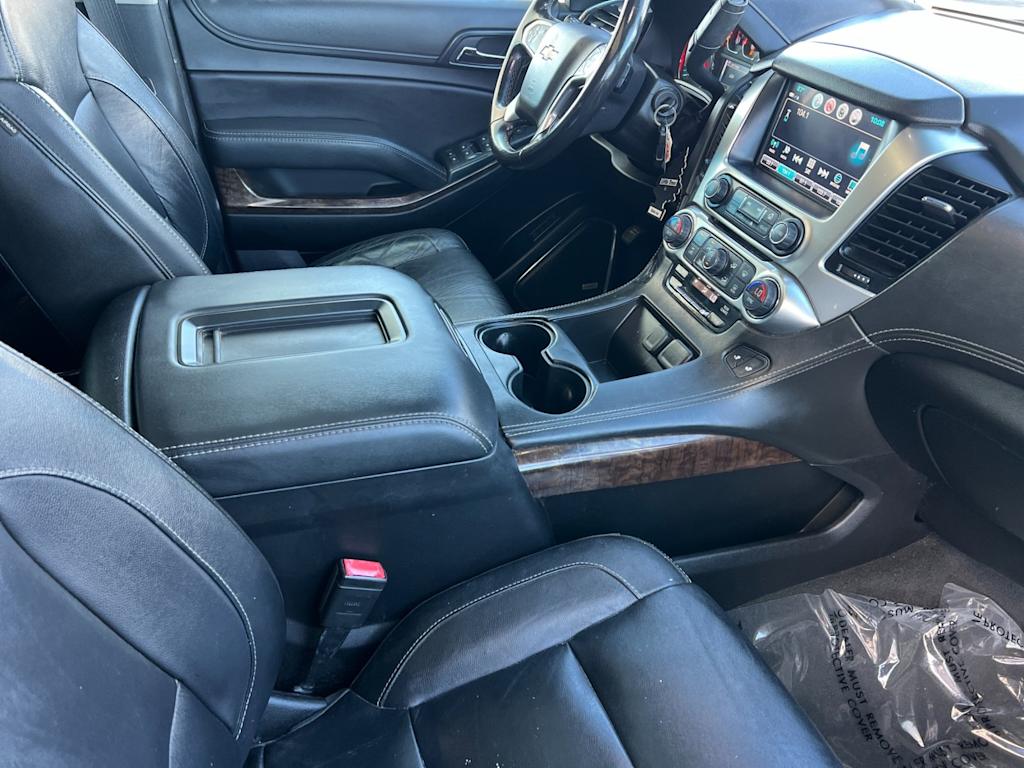 Thumbnail: 2019 Chevrolet Tahoe - 11