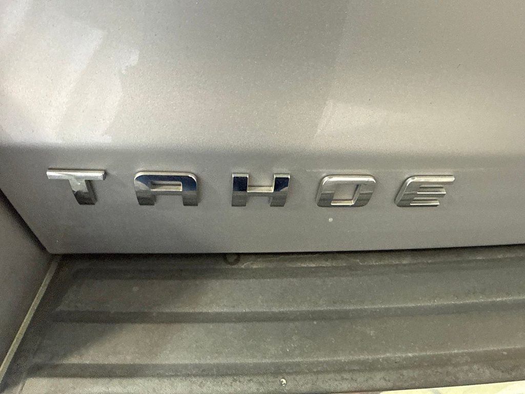 Thumbnail: 2019 Chevrolet Tahoe - 20
