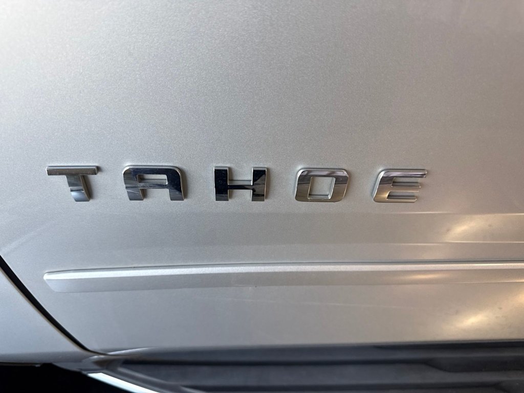 Thumbnail: 2019 Chevrolet Tahoe - 7