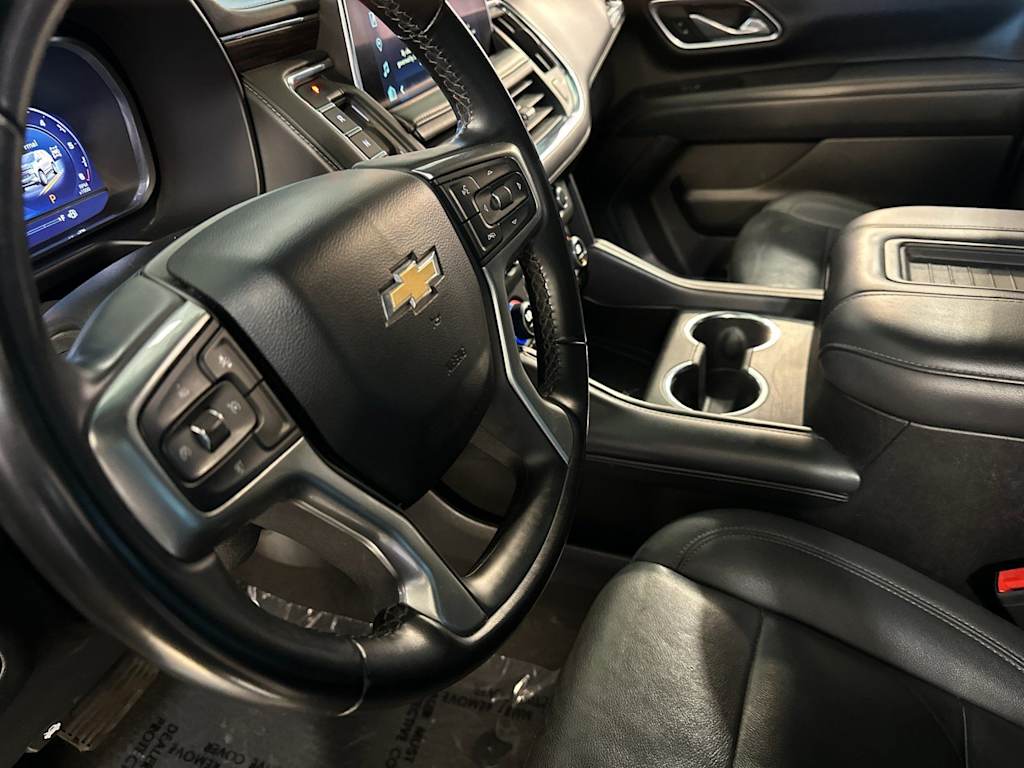 Thumbnail: 2023 Chevrolet Suburban - 12