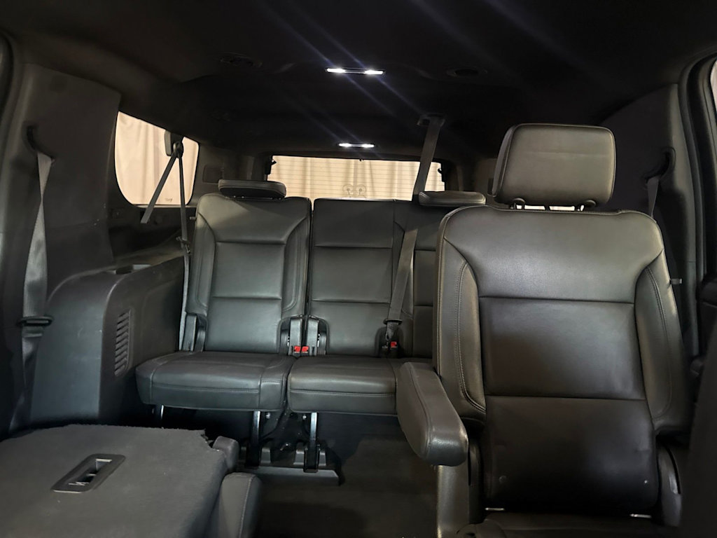 Thumbnail: 2022 Chevrolet Suburban - 26