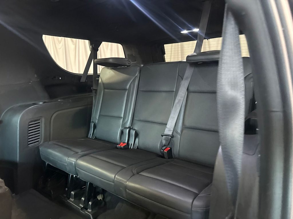 Thumbnail: 2022 Chevrolet Suburban - 22
