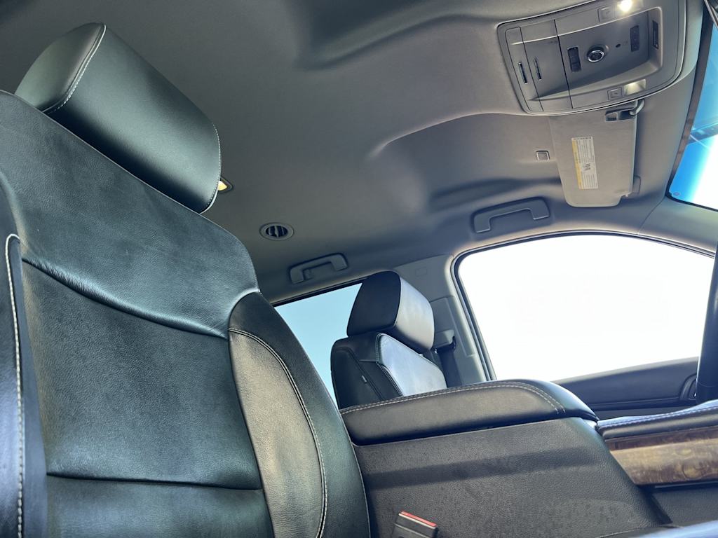 Thumbnail: 2017 Chevrolet Suburban - 22