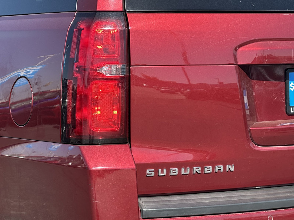 Thumbnail: 2017 Chevrolet Suburban - 27