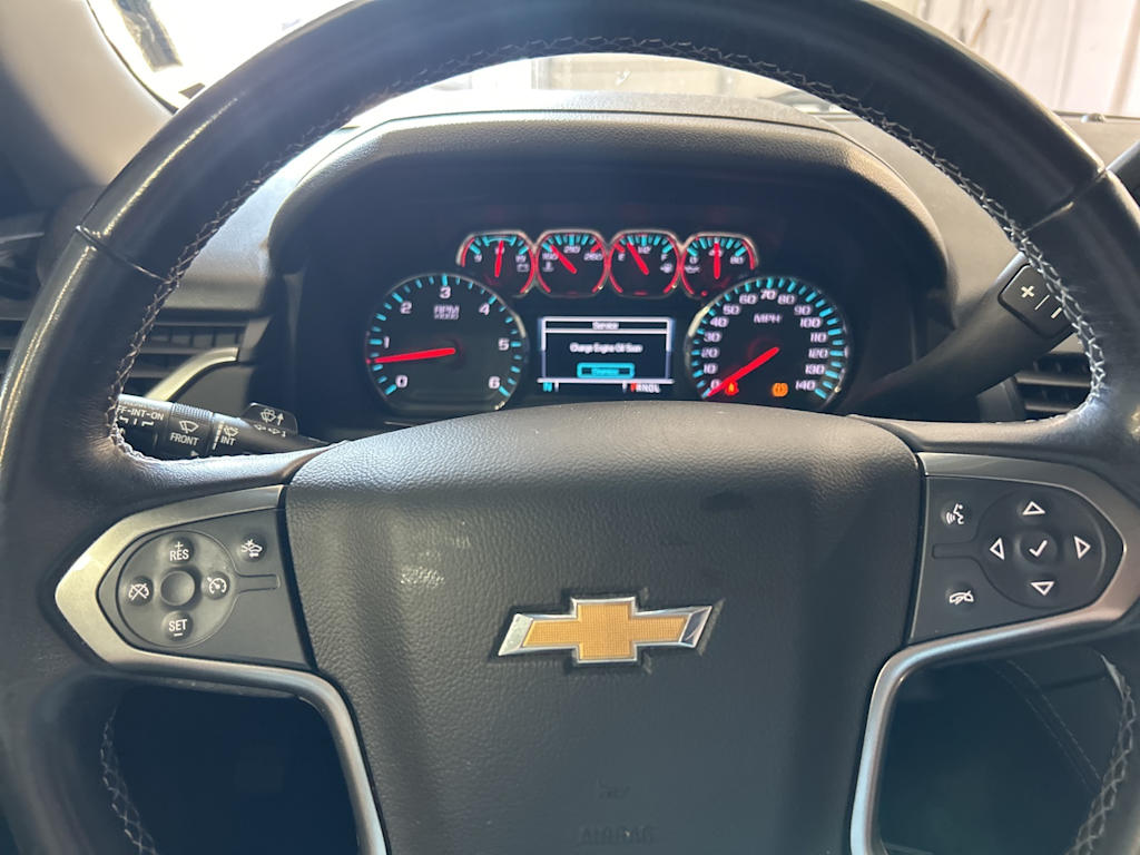 2019 Chevrolet Suburban 1500 LT 29