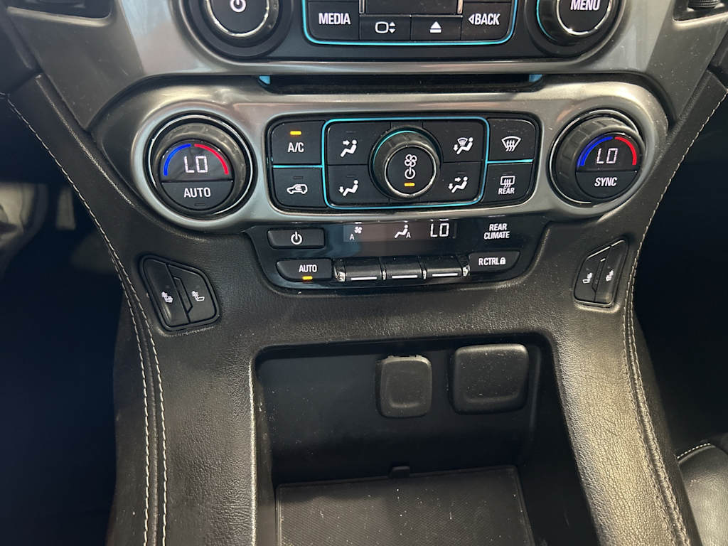 2019 Chevrolet Suburban 1500 LT 28