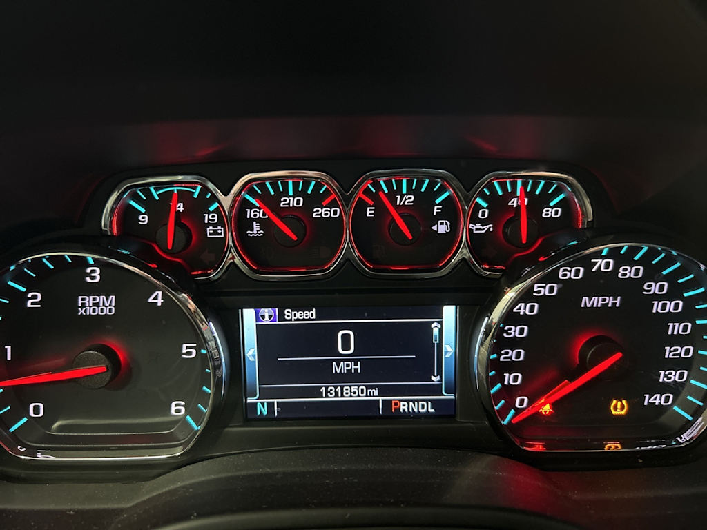 2019 Chevrolet Suburban 1500 LT 11