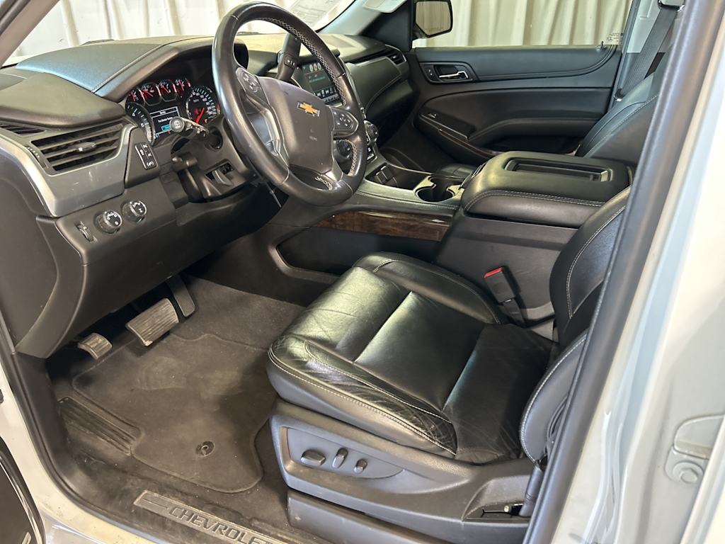 2019 Chevrolet Suburban 1500 LT 7