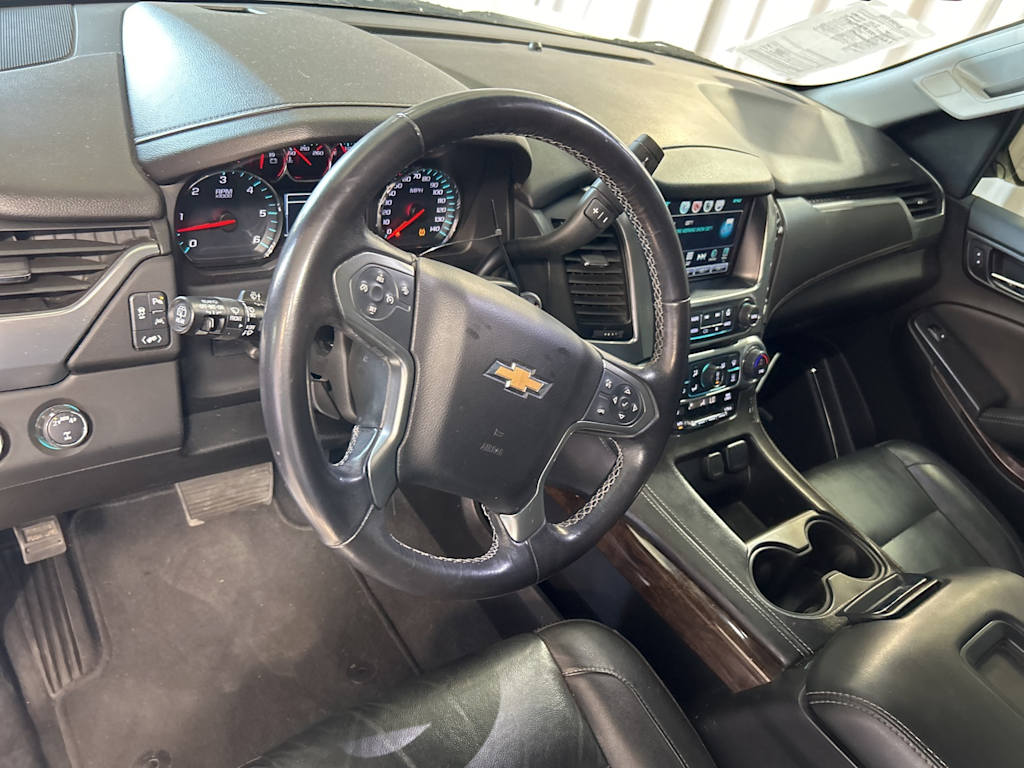 2019 Chevrolet Suburban 1500 LT 6
