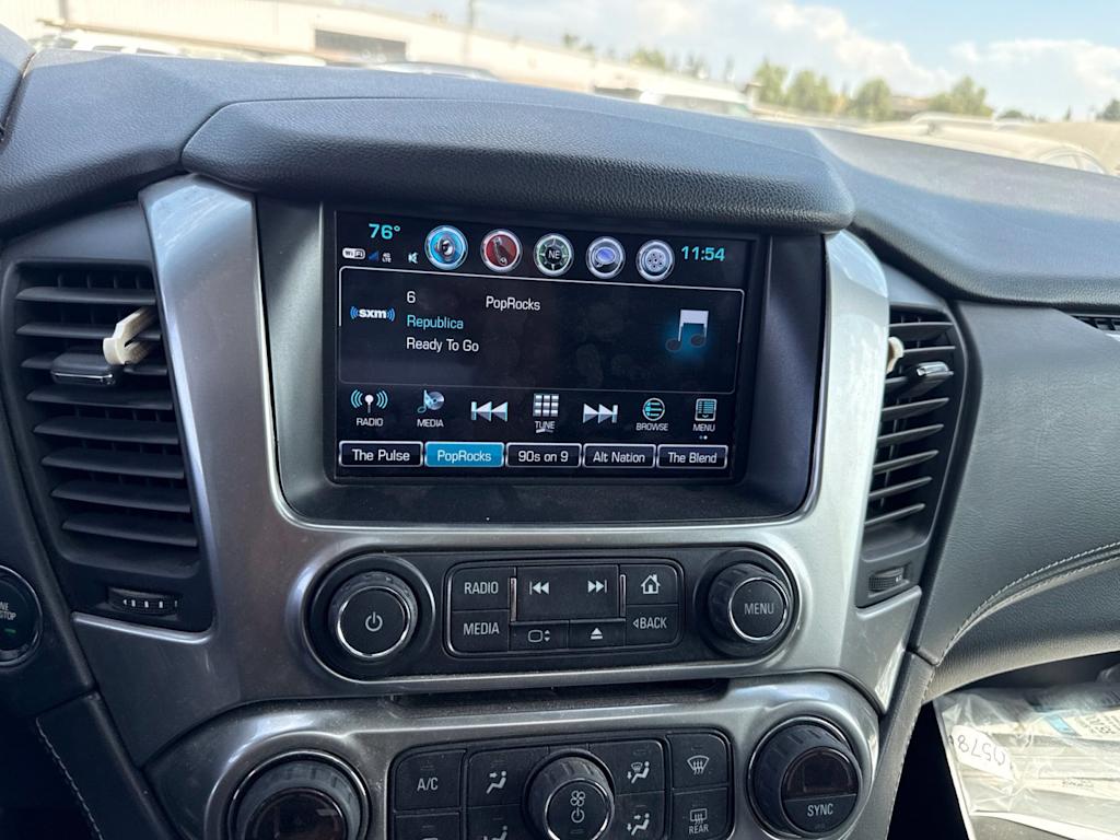 Thumbnail: 2019 Chevrolet Suburban - 10
