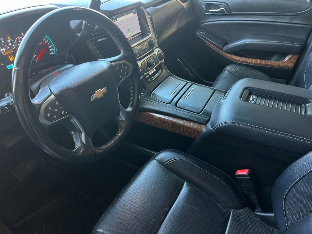 Thumbnail: 2019 Chevrolet Suburban - 9