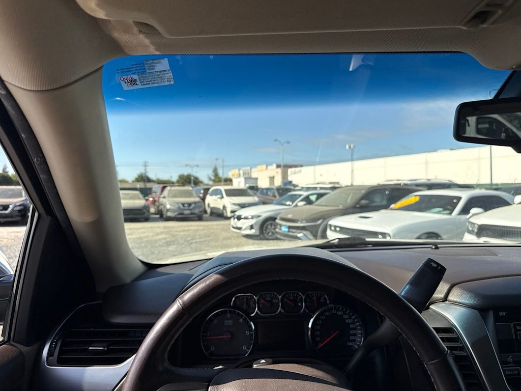 Thumbnail: 2015 Chevrolet Suburban - 8