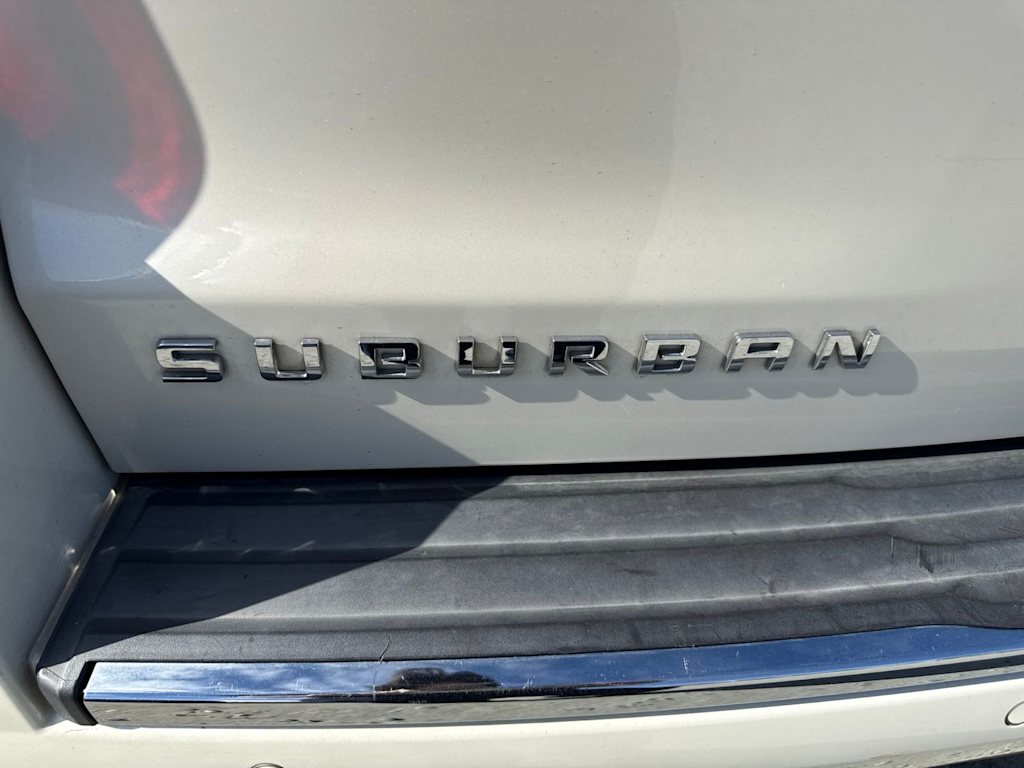 Thumbnail: 2015 Chevrolet Suburban - 22