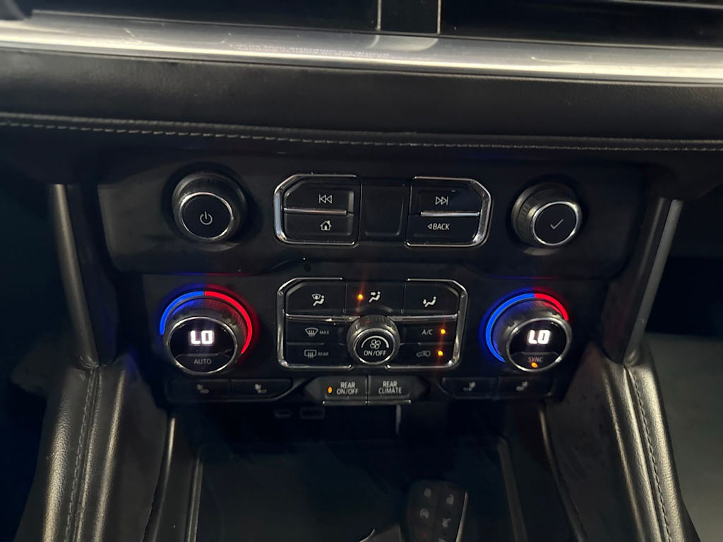 Thumbnail: 2021 Chevrolet Tahoe - 29