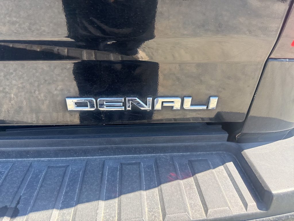 Thumbnail: 2016 GMC Sierra 2500 - 22