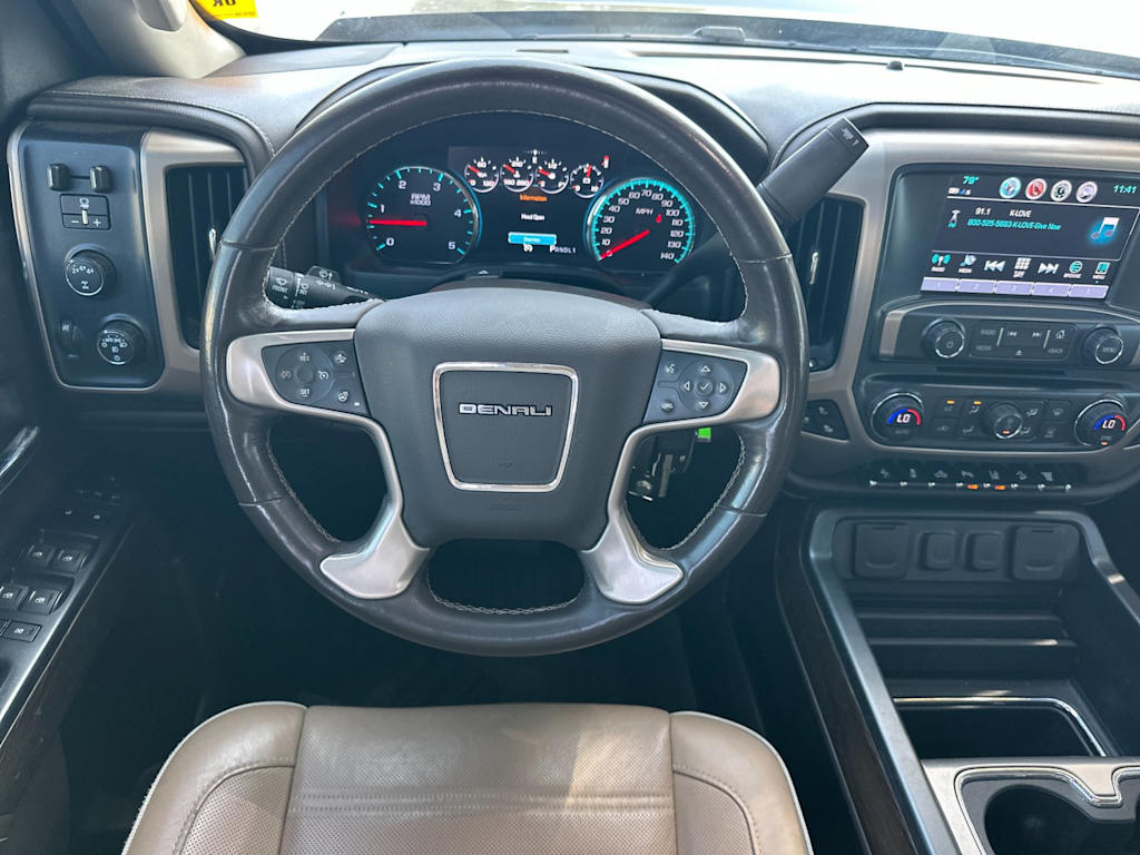 Thumbnail: 2018 GMC Sierra 2500 - 11