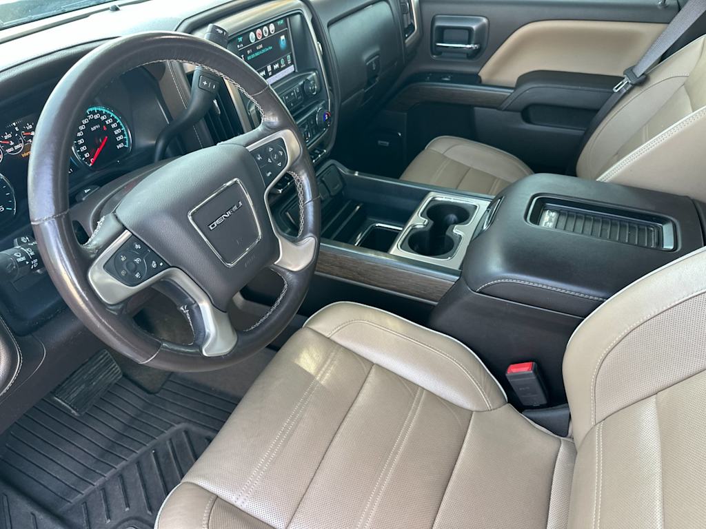 Thumbnail: 2018 GMC Sierra 2500 - 9