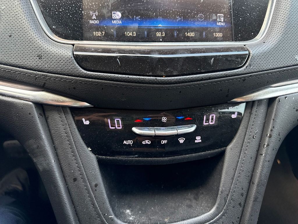 Thumbnail: 2019 Cadillac XT5 - 29