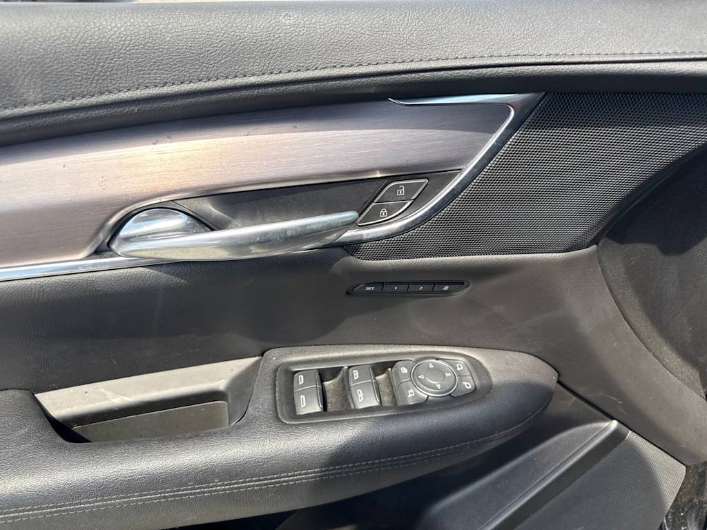 Thumbnail: 2019 Cadillac XT5 - 24