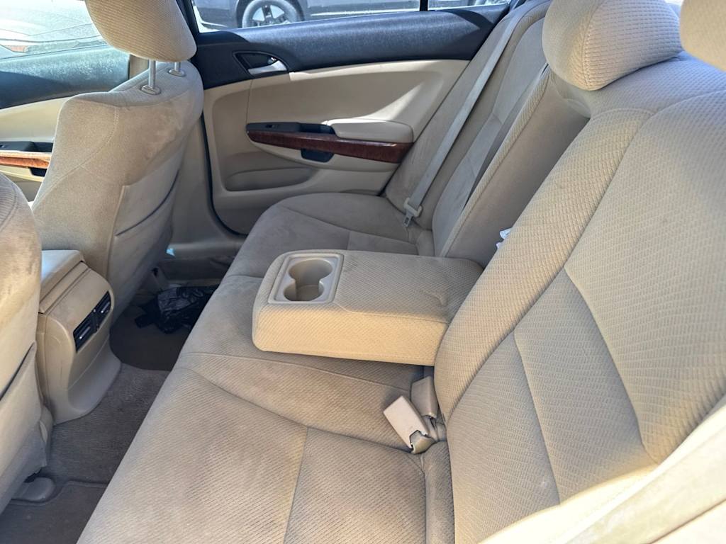 Thumbnail: 2012 Honda Accord - 21
