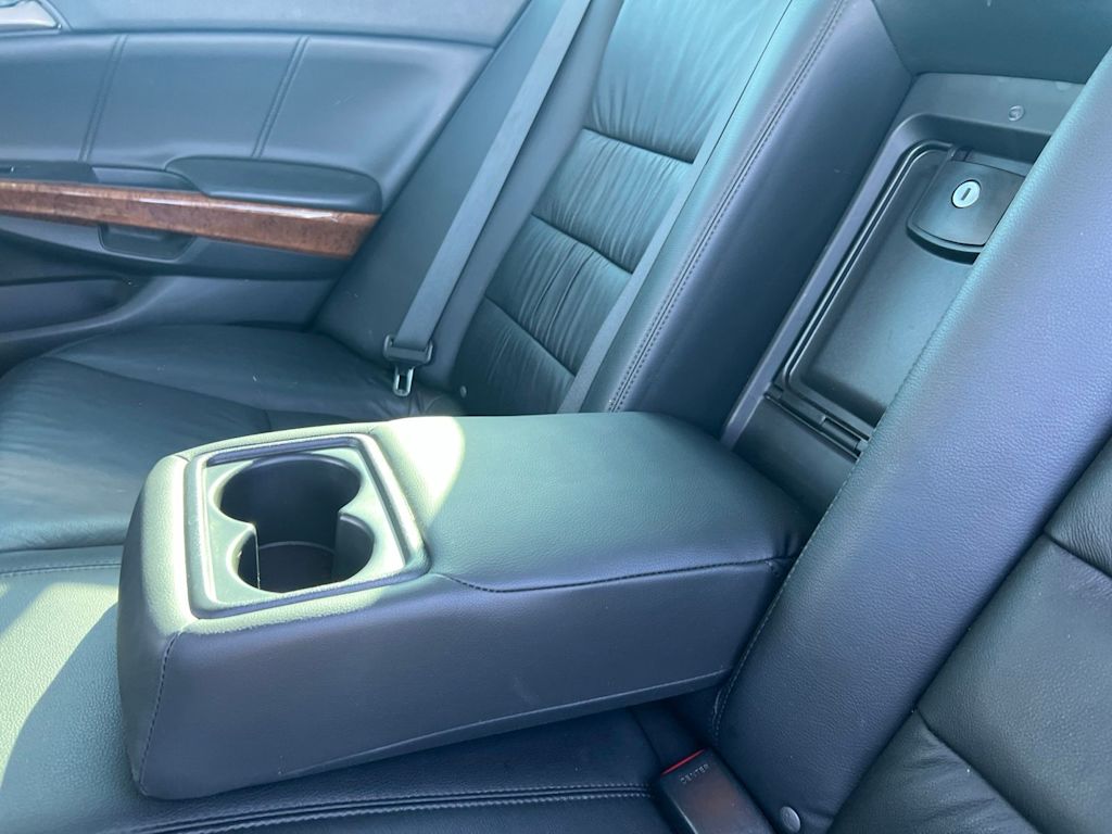 Thumbnail: 2012 Honda Accord - 8
