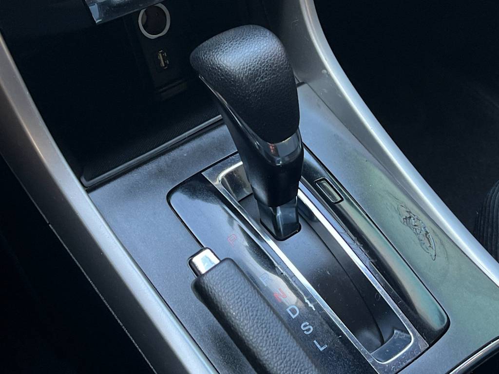 Thumbnail: 2015 Honda Accord - 15
