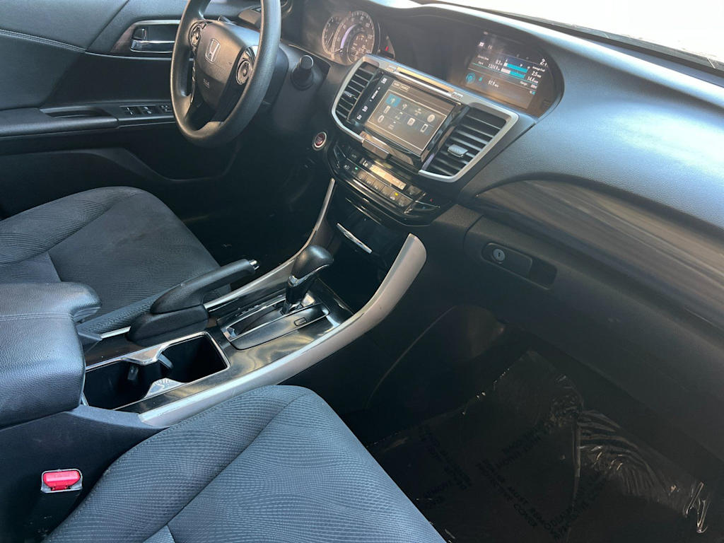 Thumbnail: 2017 Honda Accord - 13