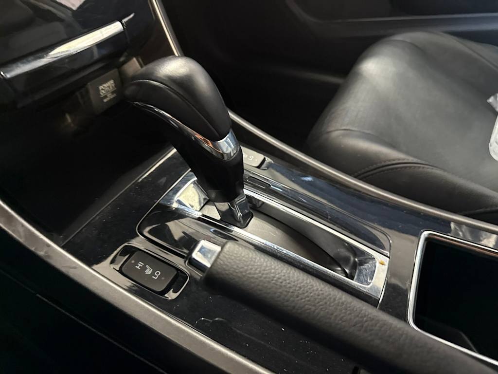 Thumbnail: 2017 Honda Accord - 14