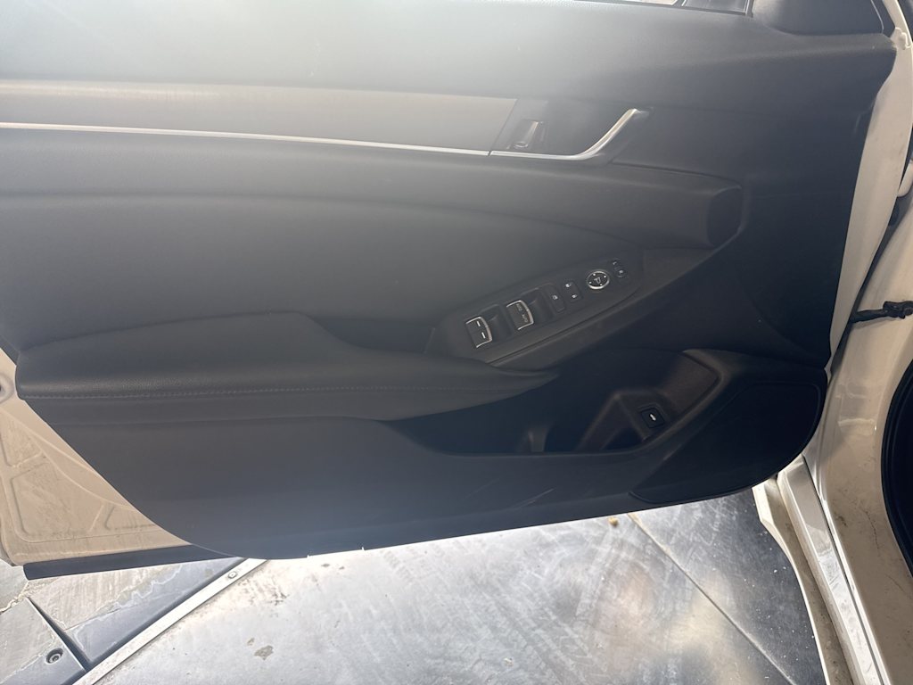 Thumbnail: 2019 Honda Accord - 22