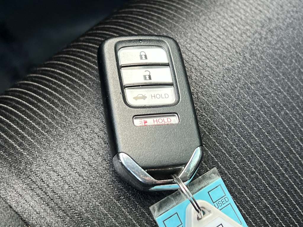 Thumbnail: 2019 Honda Accord - 18