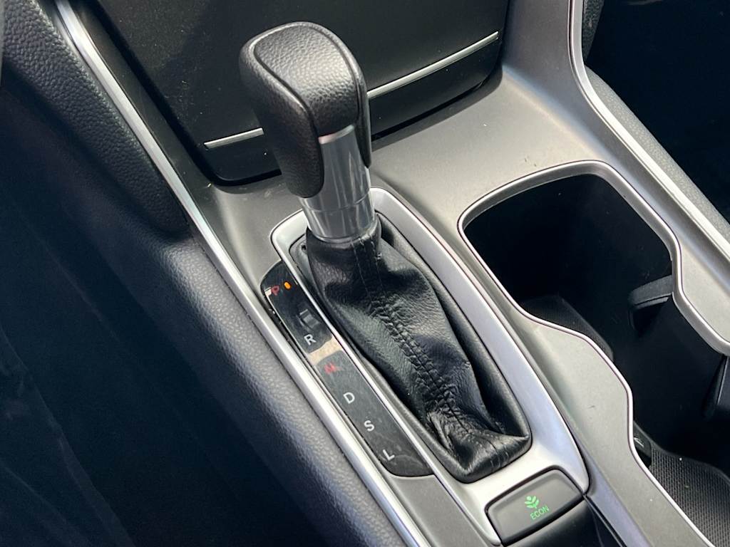 Thumbnail: 2019 Honda Accord - 16