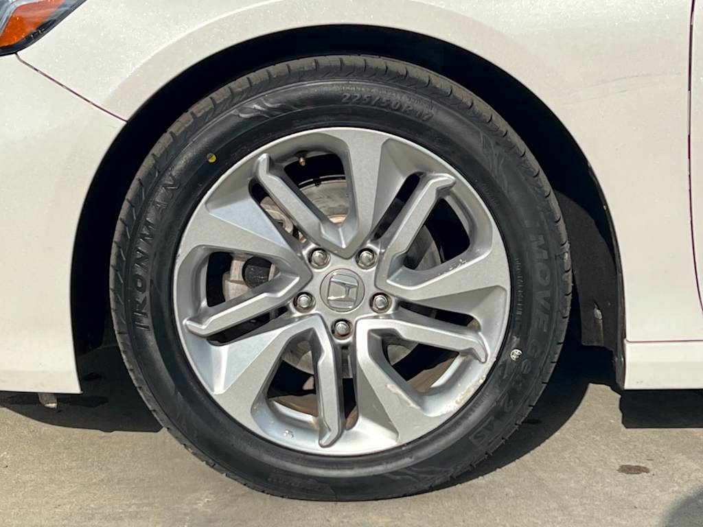 Thumbnail: 2019 Honda Accord - 8