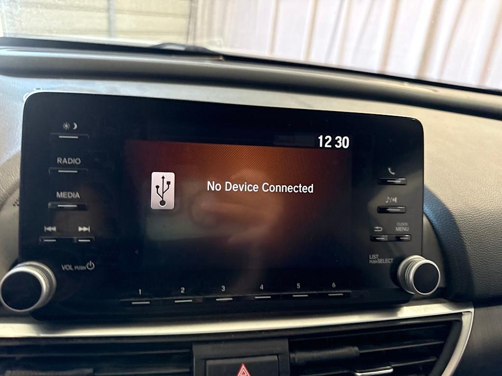 Thumbnail: 2019 Honda Accord - 11