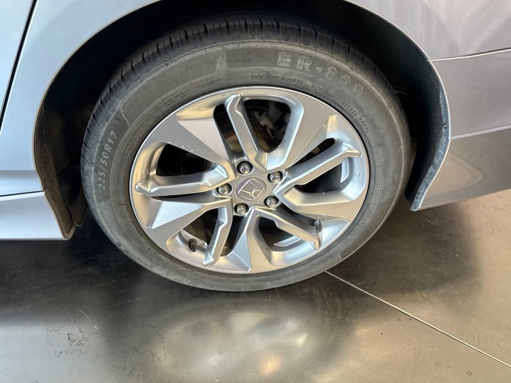 Thumbnail: 2019 Honda Accord - 8