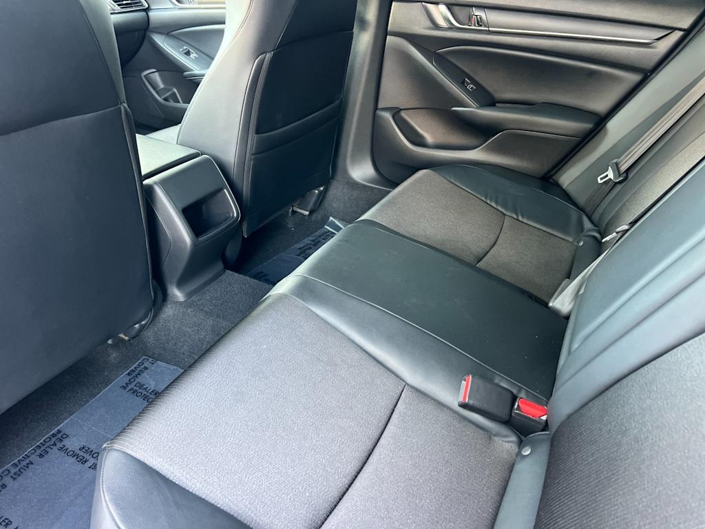 Thumbnail: 2018 Honda Accord - 11