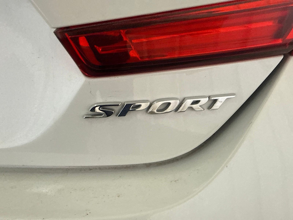 Thumbnail: 2018 Honda Accord - 21