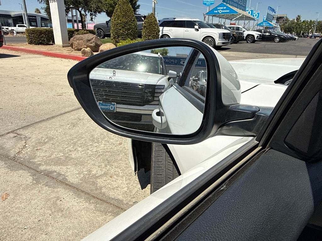 Thumbnail: 2022 Honda Accord - 22
