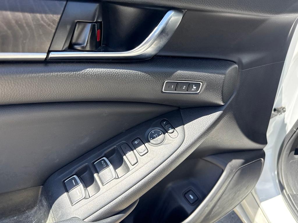 Thumbnail: 2022 Honda Accord - 21